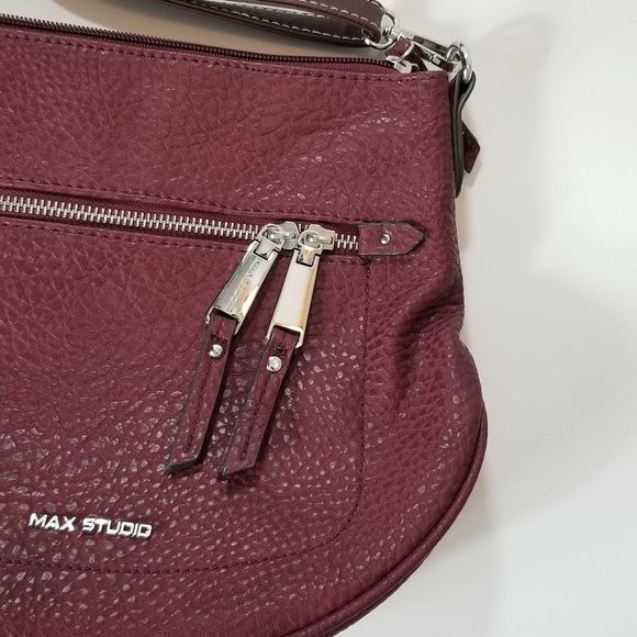 1 DAY SALE Max Studio Burgundy Convertible style bag - Picture 3 of 15